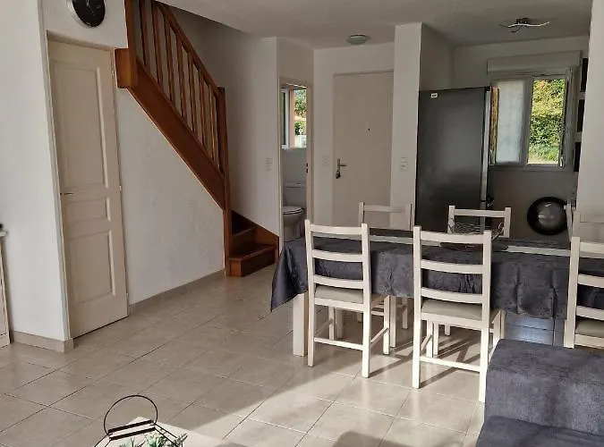 Marysabel , Maison T4 Duplex, De Melody Avec 2 Piscines, A 500 M Holiday home