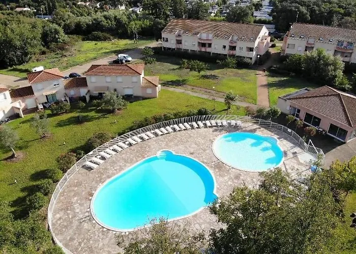 Marysabel , Maison T4 Duplex, De Melody Avec 2 Piscines, A 500 M * Santa-Maria-Poggio (Corsica)
